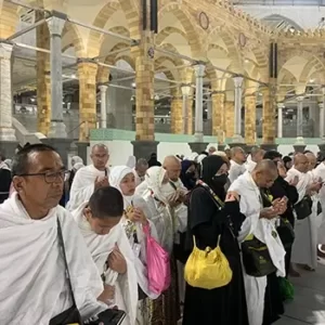 20230710085358_umrah parenting 4